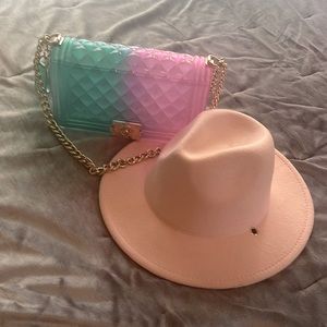 Bundle boy bag & fedora 💕💚